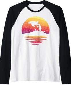 Retro Ocean Animal Lover Whale Beach Sunset Sea Orca Raglan Baseball Tee